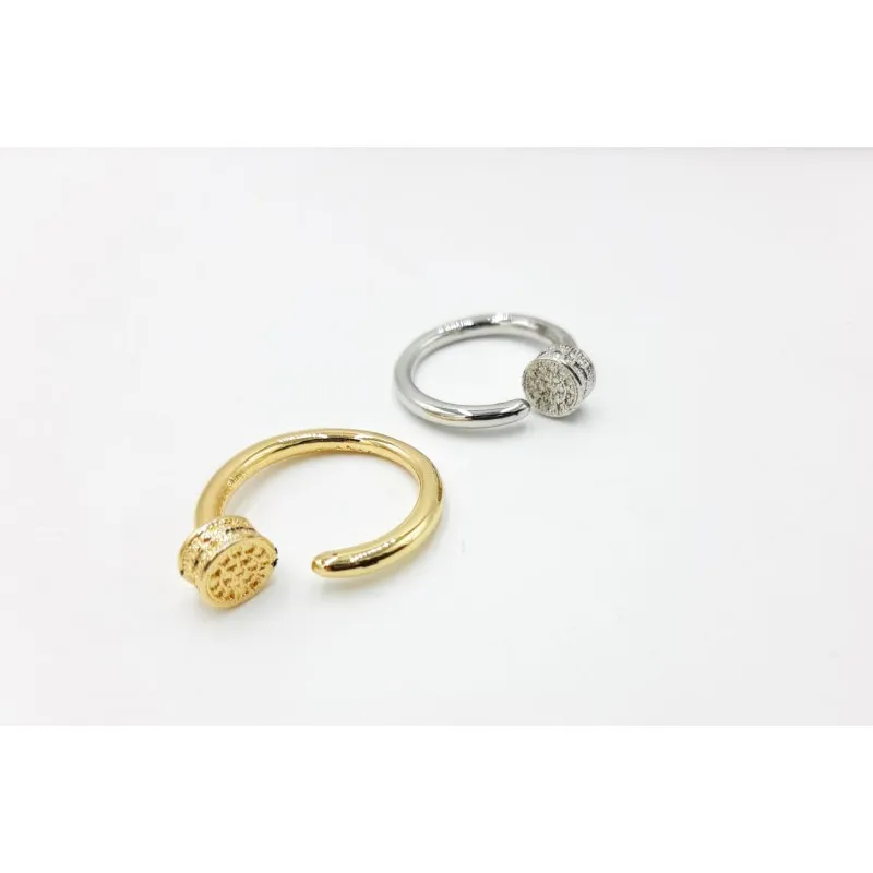 Anillo acero bulgaroo