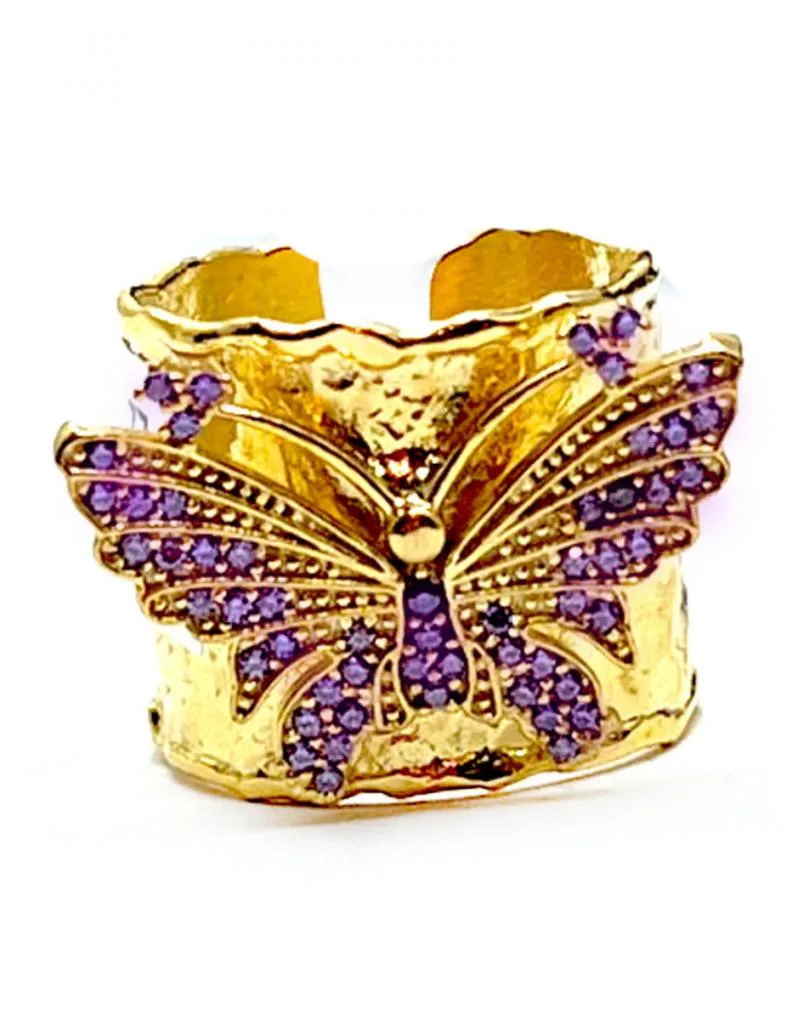 ANILLO ANCHO DORADO CON MARIPOSA MORADA ALTA BISUTERÍA BAÑADA EN ORO