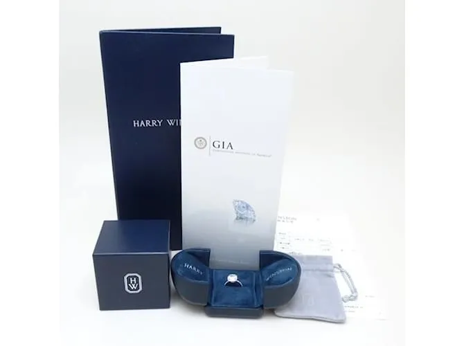 Anillo de diamante micropavé Harry Winston 