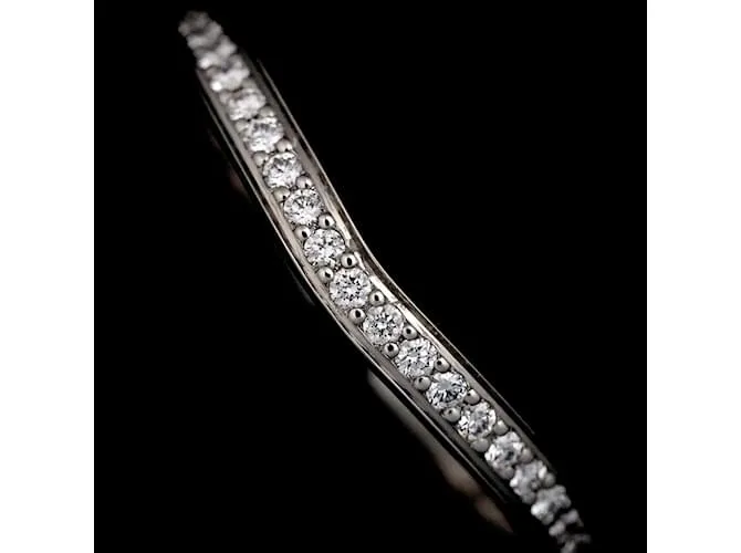 Anillo de platino con diamante Cartier Ballerina Curve #47 