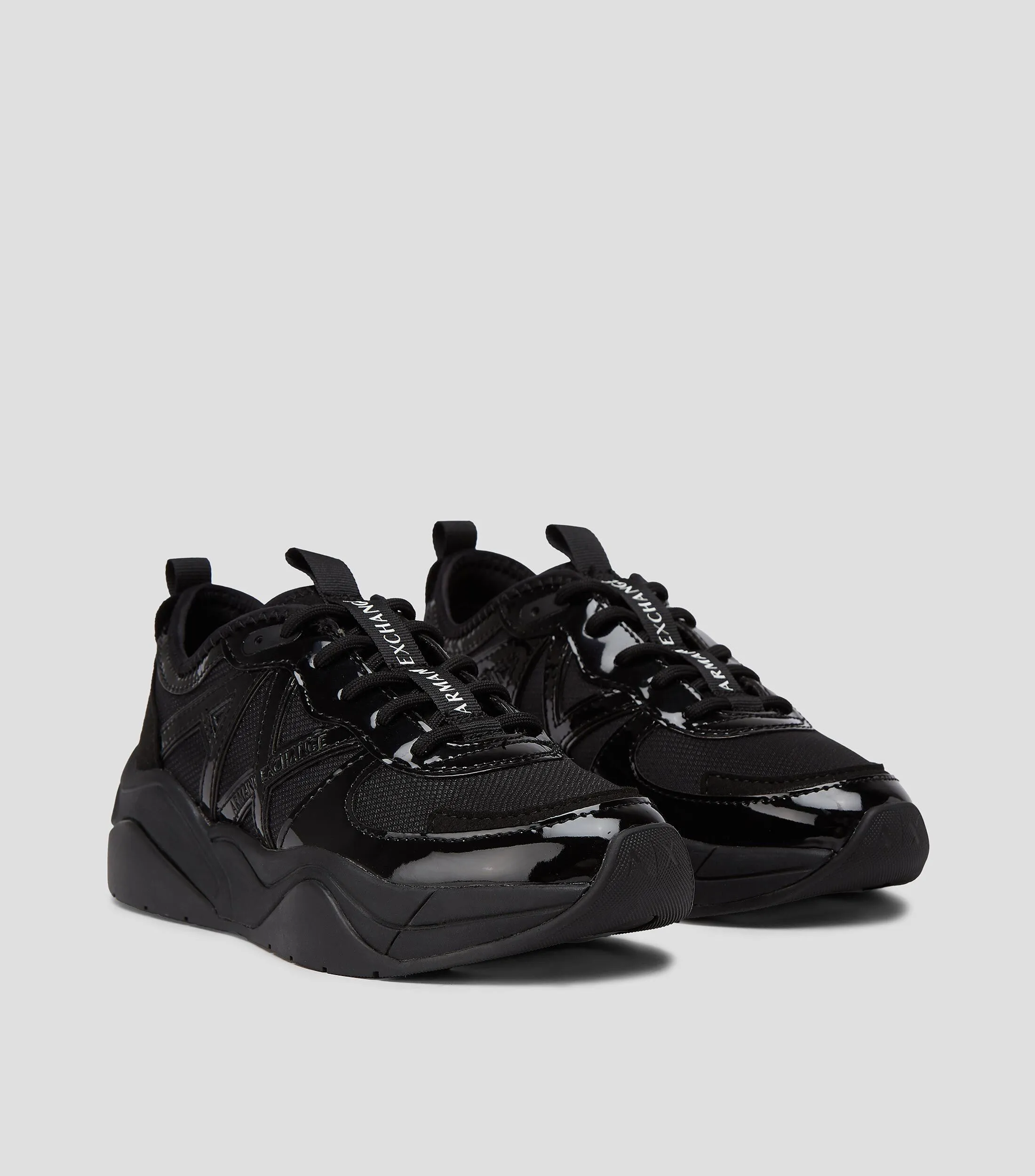 Armani Exchange Tenis casuales con logo Mujer