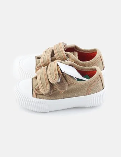 Benetton Deportiva marrón velcro