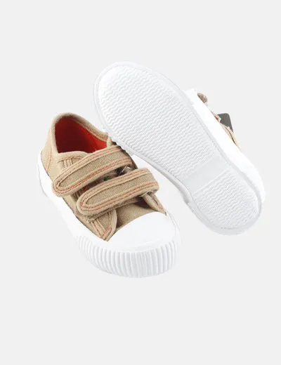 Benetton Deportiva marrón velcro