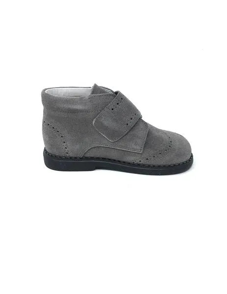 botin velcro serraje gris