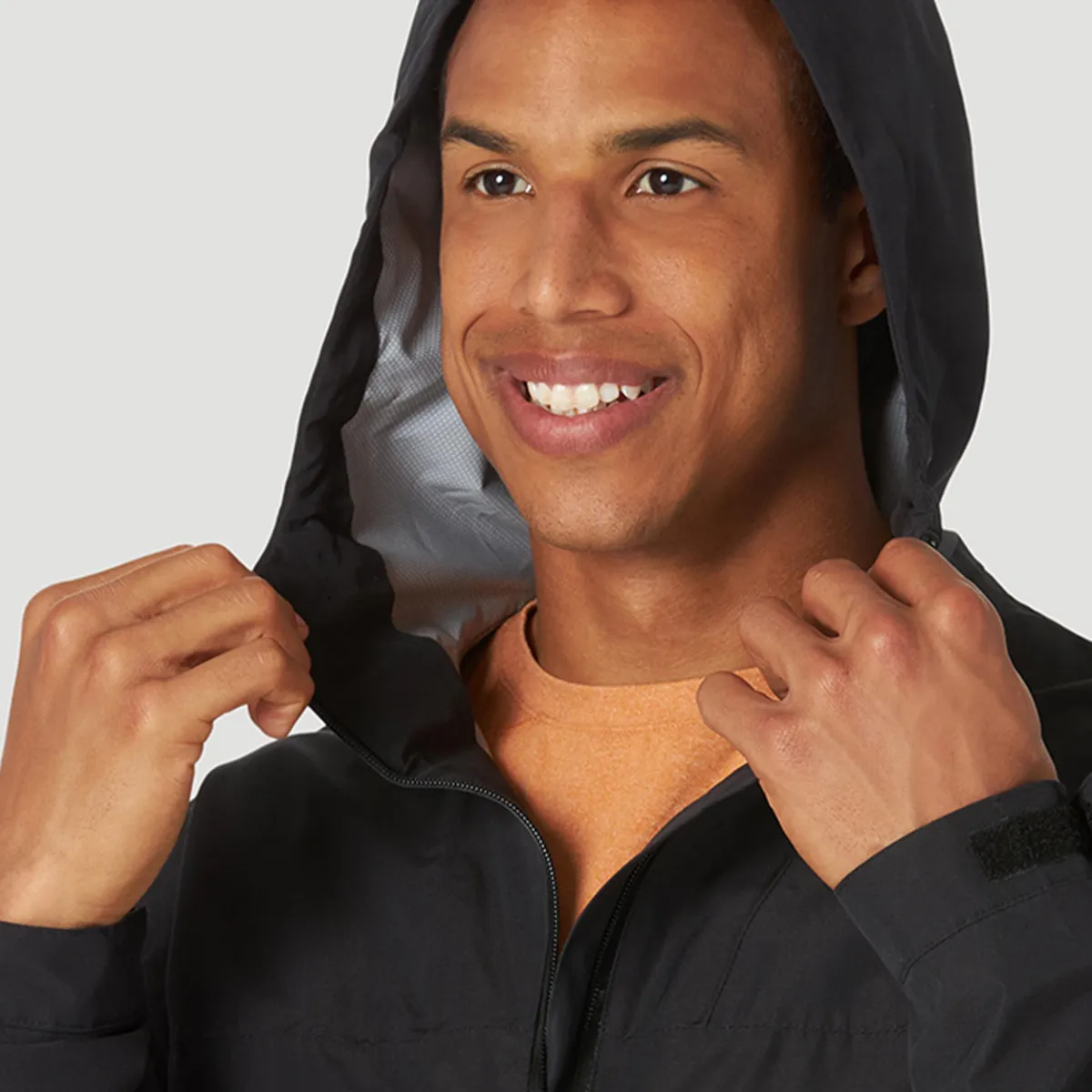 Chaqueta Outdoor Hombre ATG By Wrangler Rain Jacket Negra