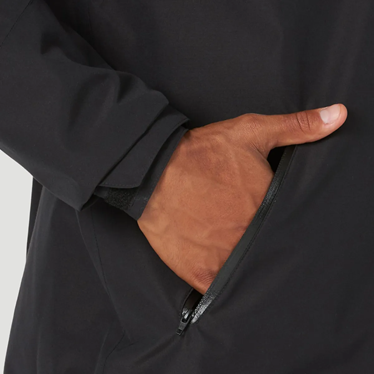 Chaqueta Outdoor Hombre ATG By Wrangler Rain Jacket Negra