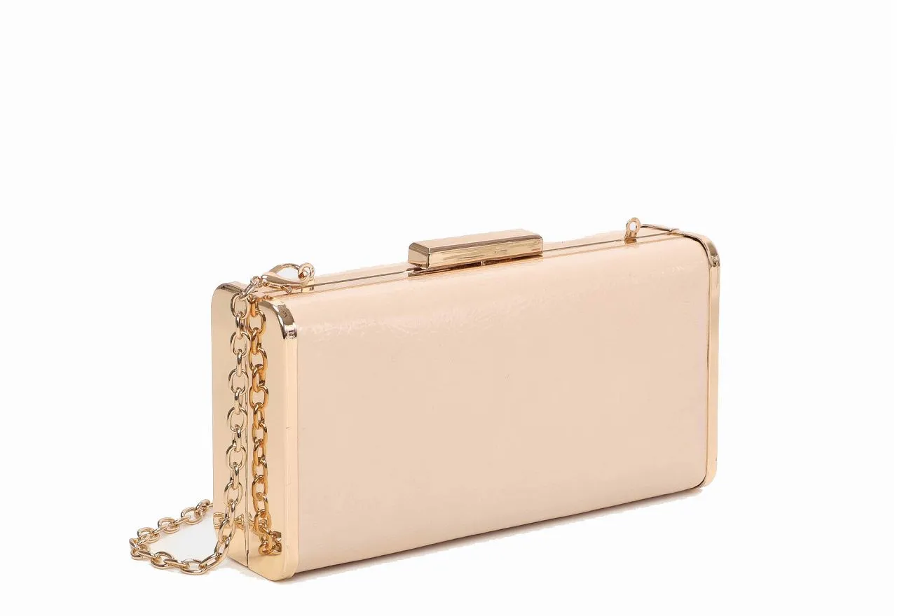 Clutch Nude Marco y Cierre Alargado Metal Oro