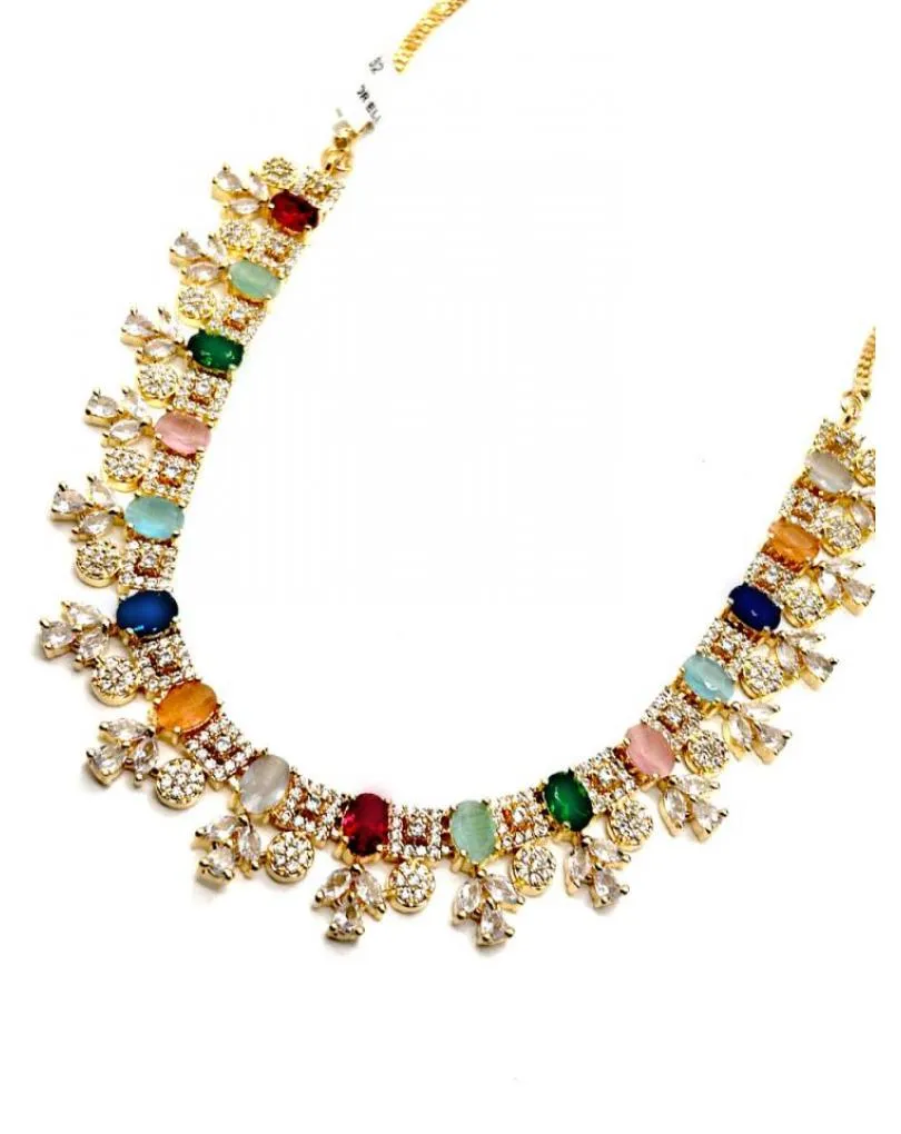 COLLAR MULTICOLOR Y CIRCONITA PARA UN LOOK DE BODA IMPECABLE
