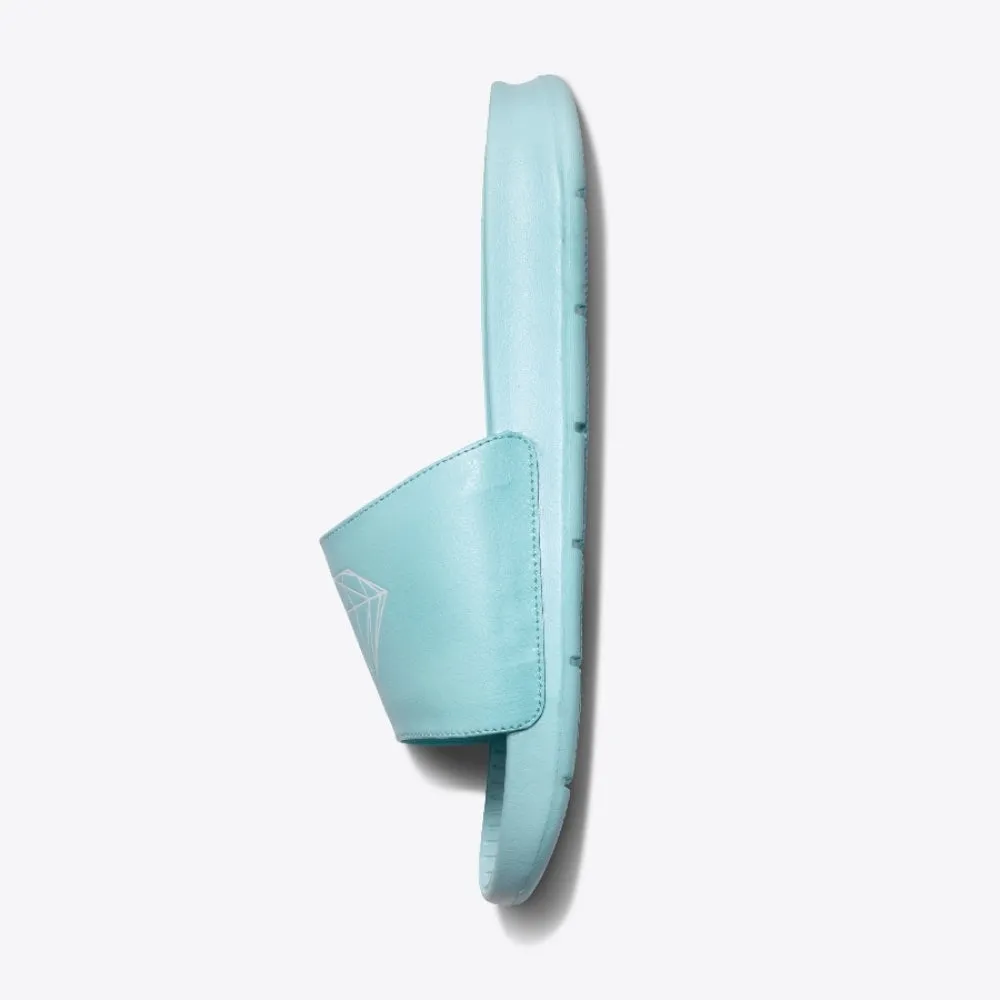 DIAMOND FAIRFAX SLIDE