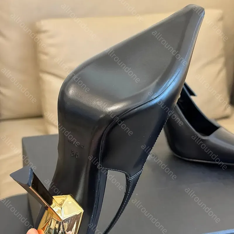 Diseñador Patente de cuero tacones tacones de tacones altos sandalias para mujeres punteras de tacón de tacón de tacones de tacó