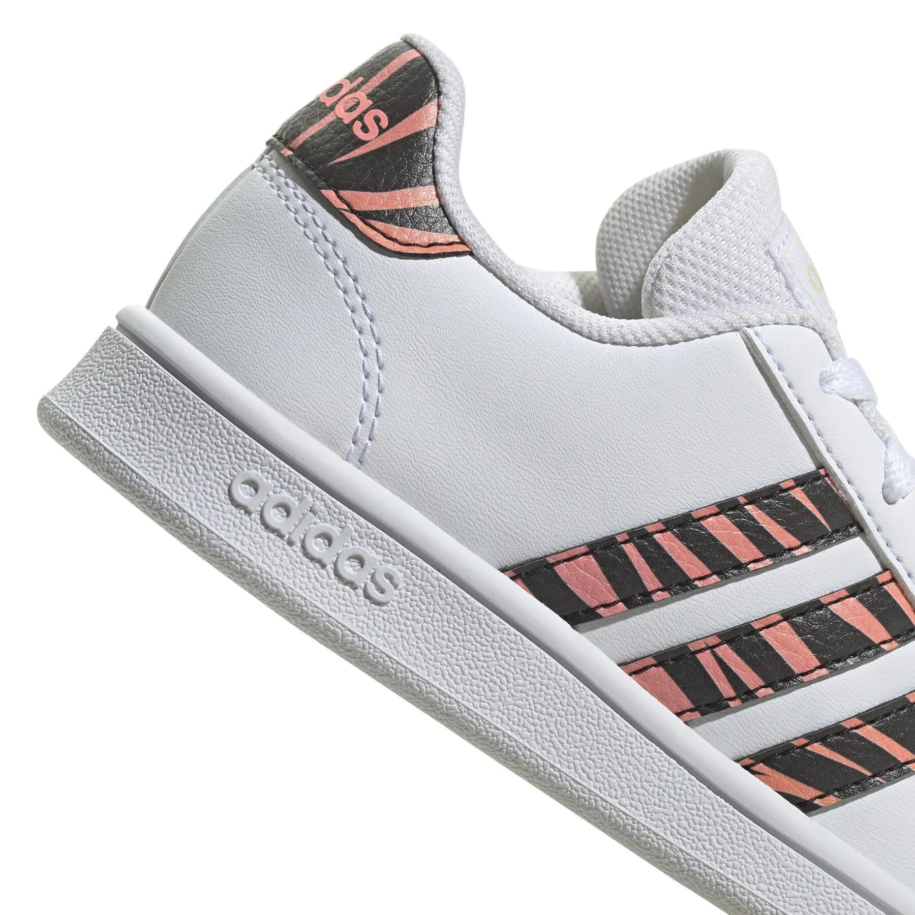 Entrenadores para niños adidas Grand Court