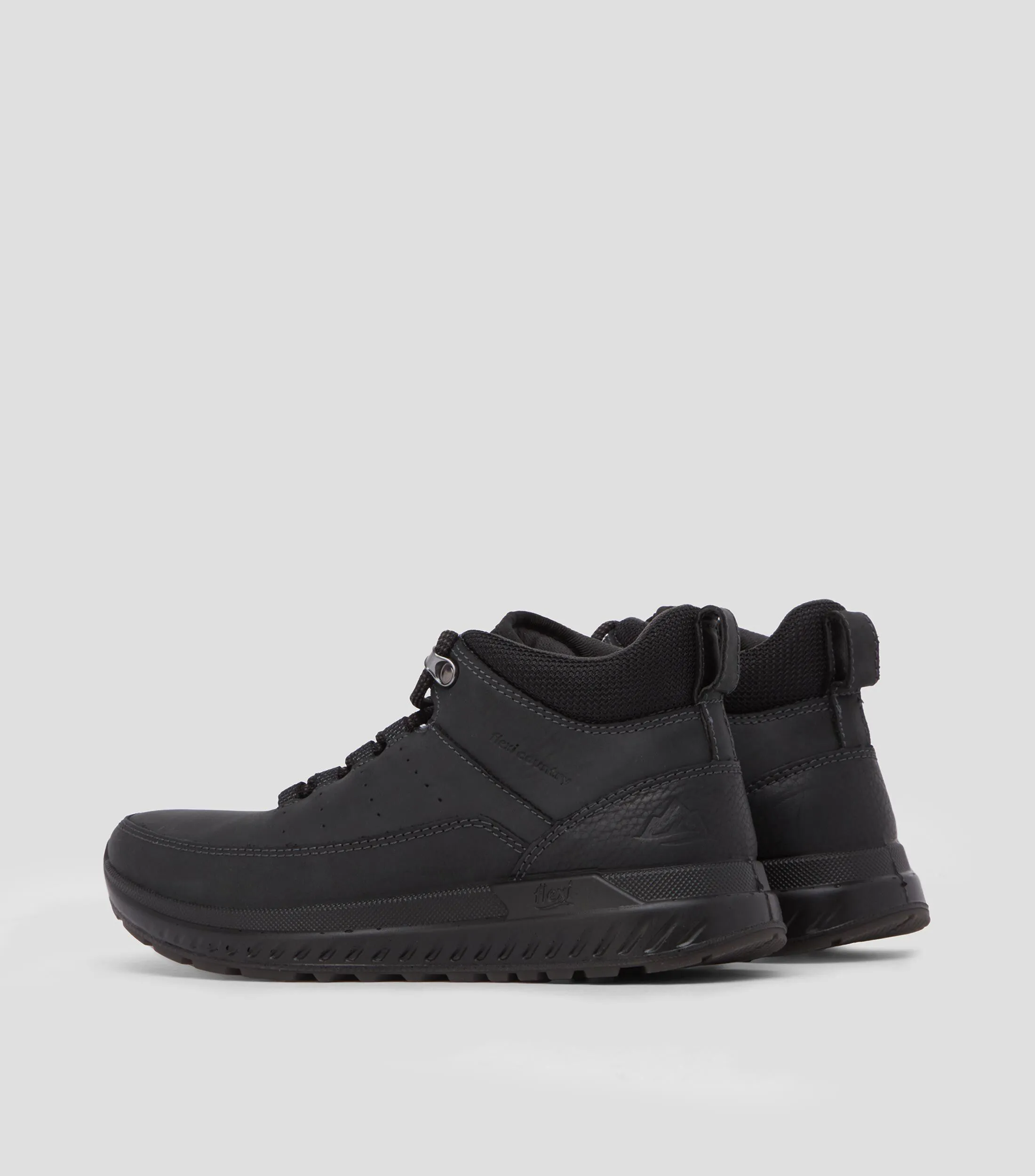 Flexi Botas Outdoor cortas en piel Hombre