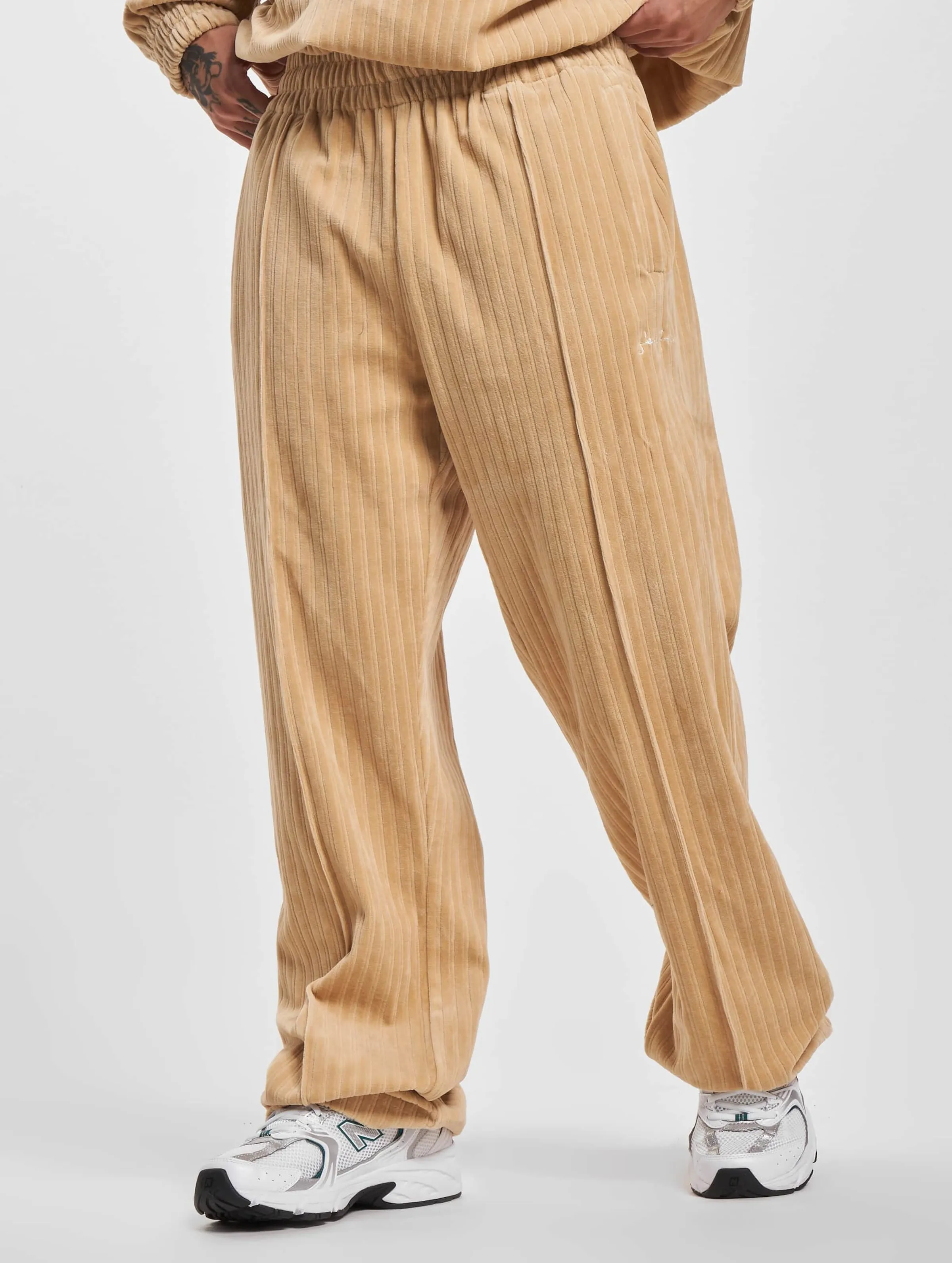 JM2330071 SJ SCRIPT LOGO STRIPED VELOURS TRACKPANTS