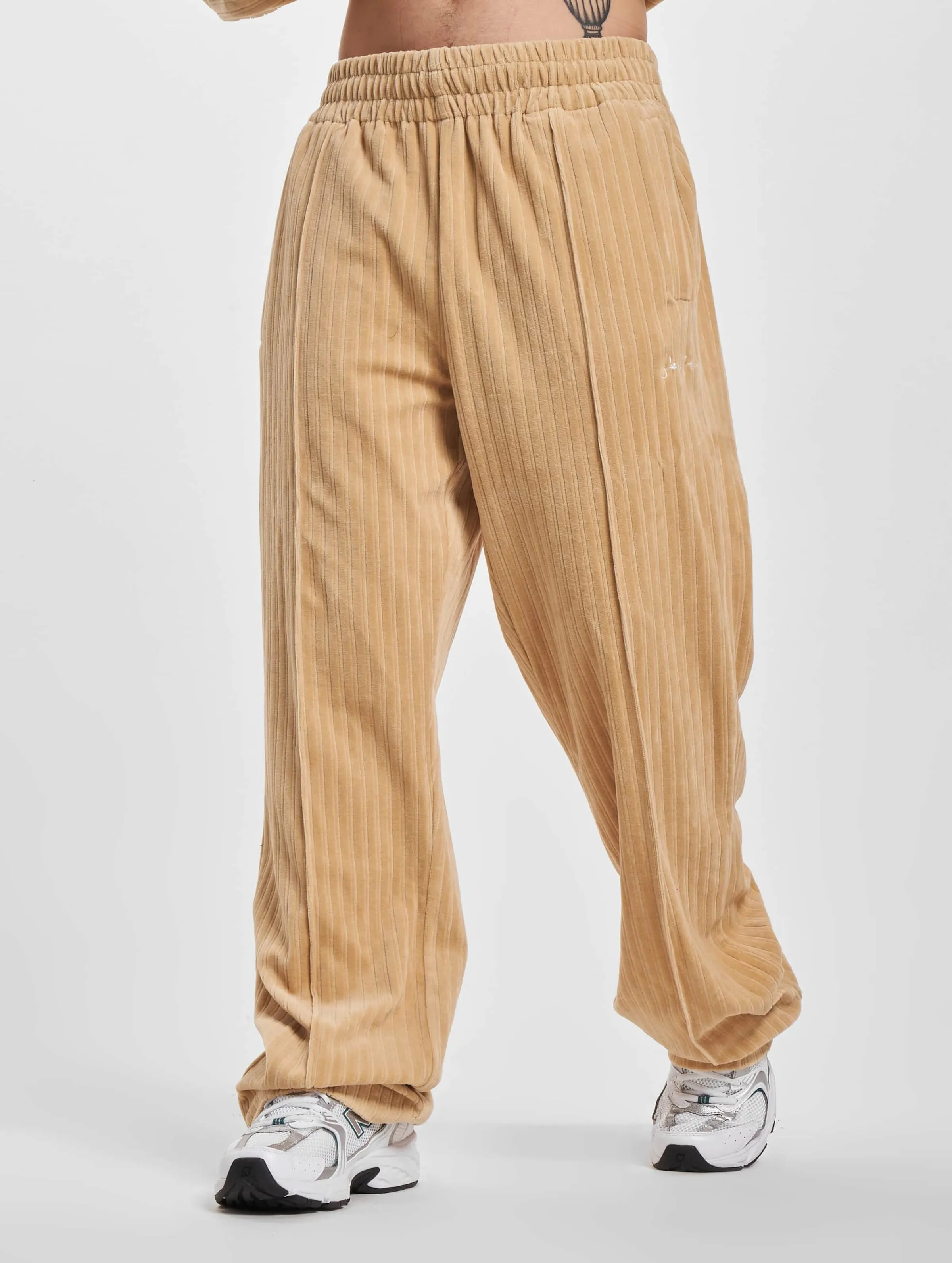 JM2330071 SJ SCRIPT LOGO STRIPED VELOURS TRACKPANTS
