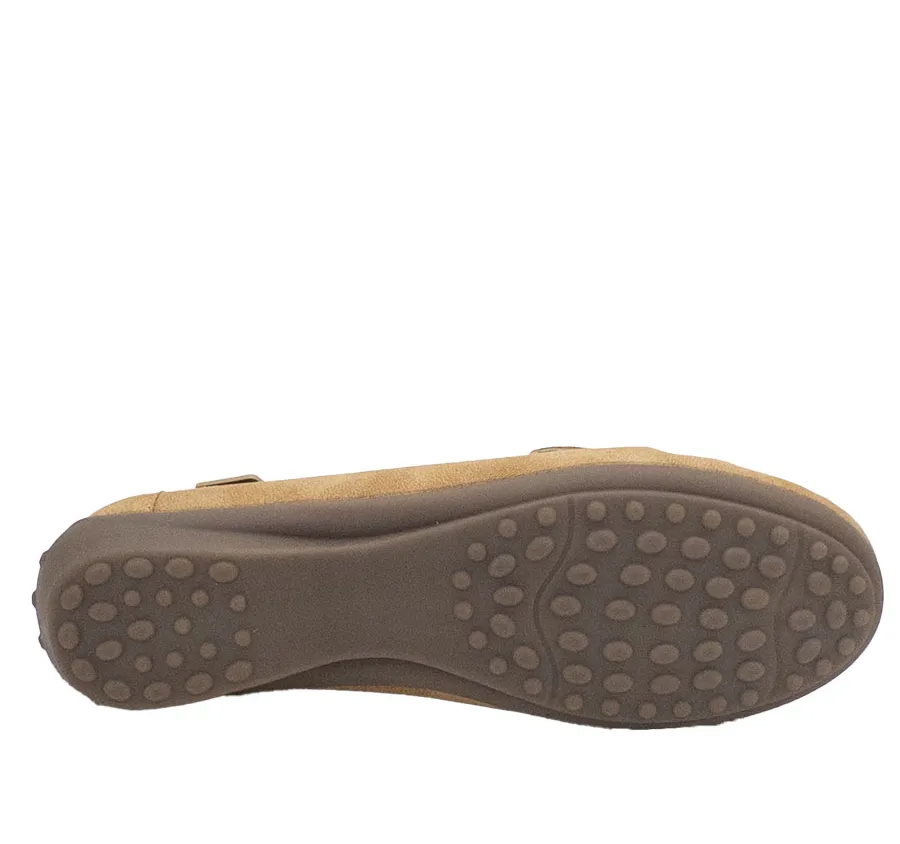 MOCASÍN AMARPIES ABZ26392 PARA MUJER ZAPATO TRABILLA MUY CÓMODO CAMEL PLANTILLA MEMORY SPONGE 28486