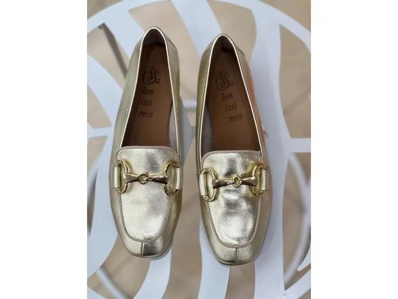 MOCASÍN DE PIEL ERICA SALONISSIMOS EN COLOR MARINO O ORO
