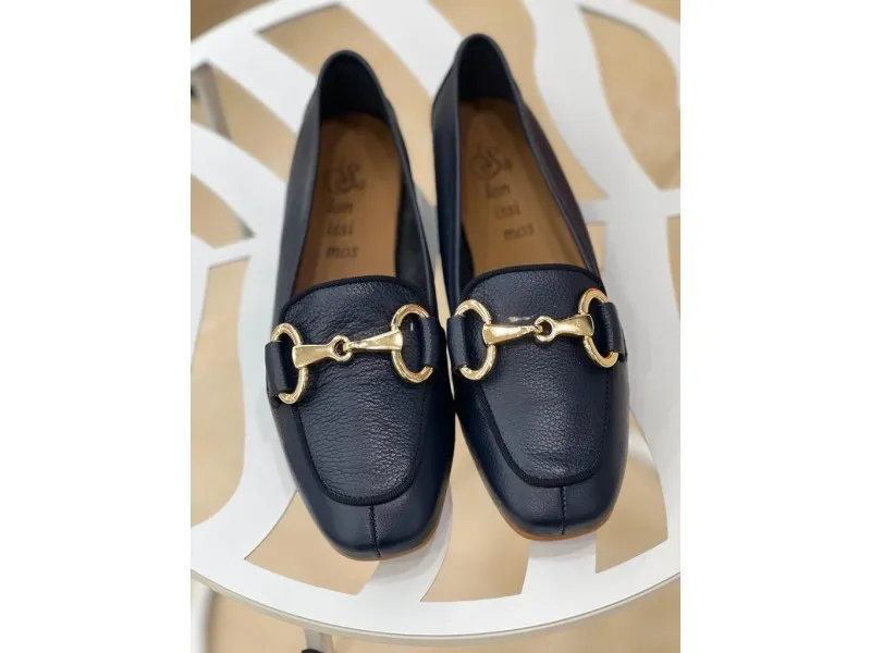 MOCASÍN DE PIEL ERICA SALONISSIMOS EN COLOR MARINO O ORO