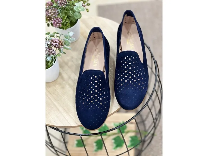 MOCASÍN DE SERRAJE CON PICADOS 3778 CALZADOS ROLDAN EN COLOR BEIGE O MARINO