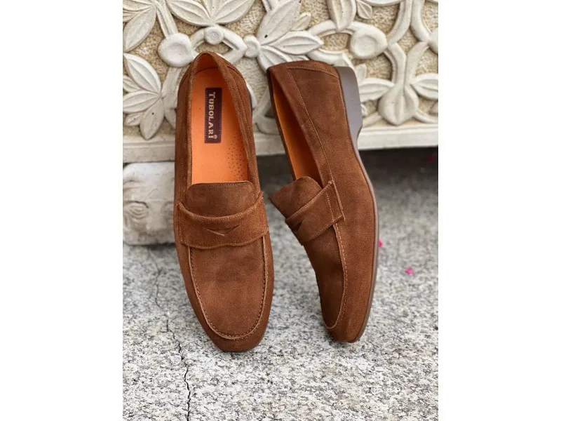 MOCASÍN EN PIEL SERRAJE 6140 TUBOLARI EN COLOR MARINO