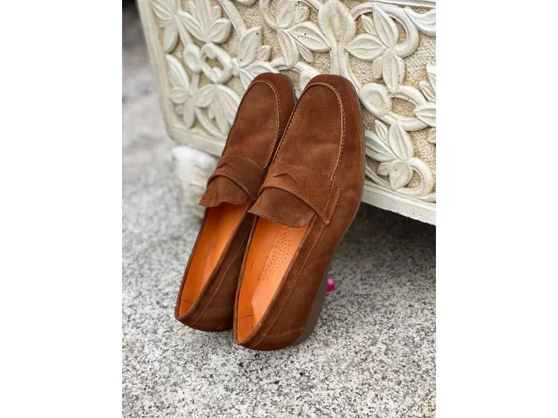 MOCASÍN EN PIEL SERRAJE 6140 TUBOLARI EN COLOR MARINO