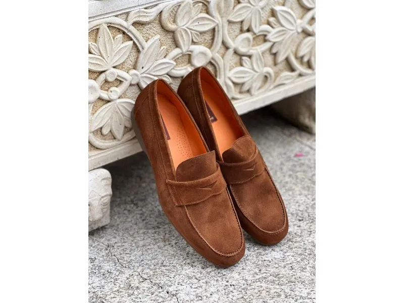 MOCASÍN EN PIEL SERRAJE 6140 TUBOLARI EN COLOR MARINO