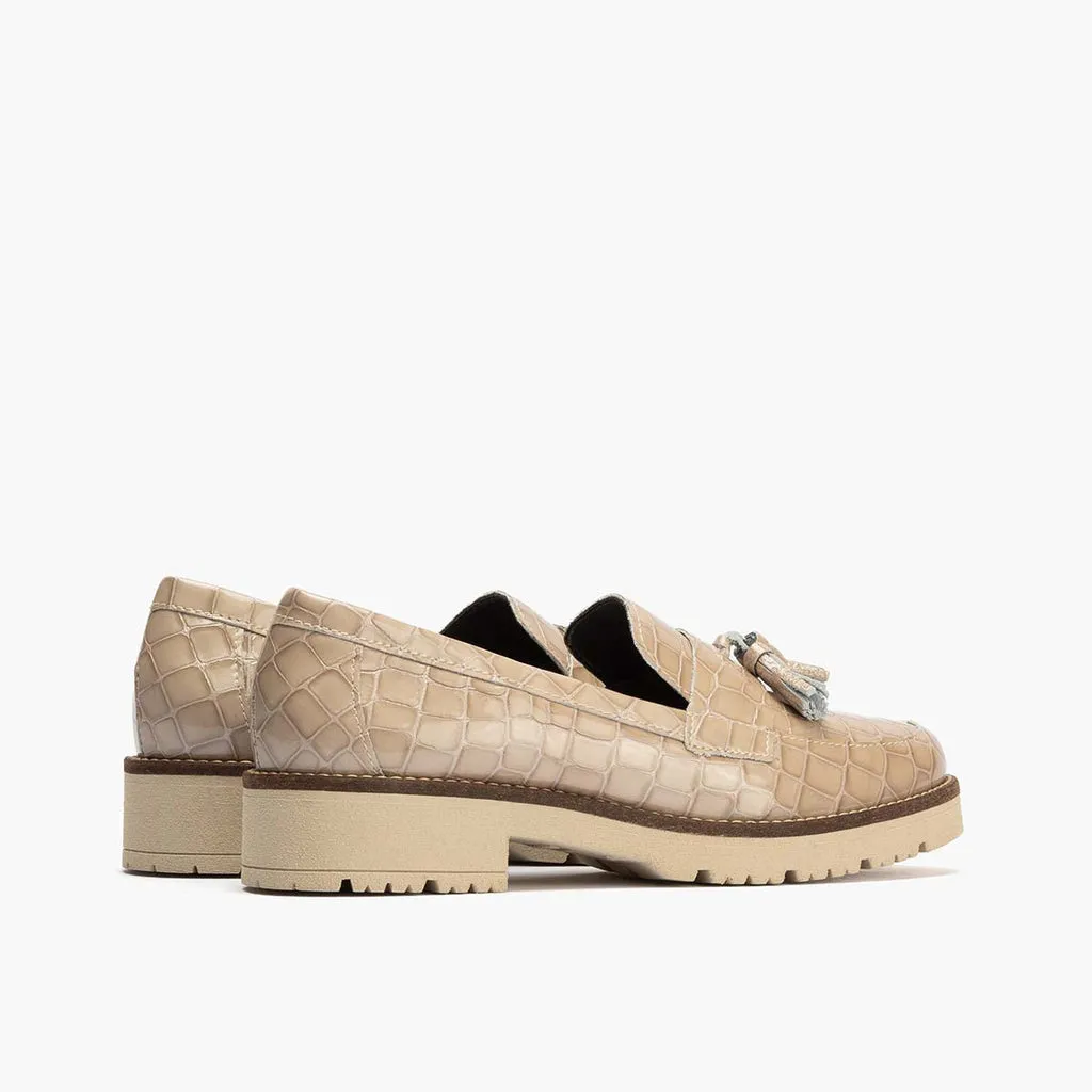 Mocasín con Borlas para mujer color piedra