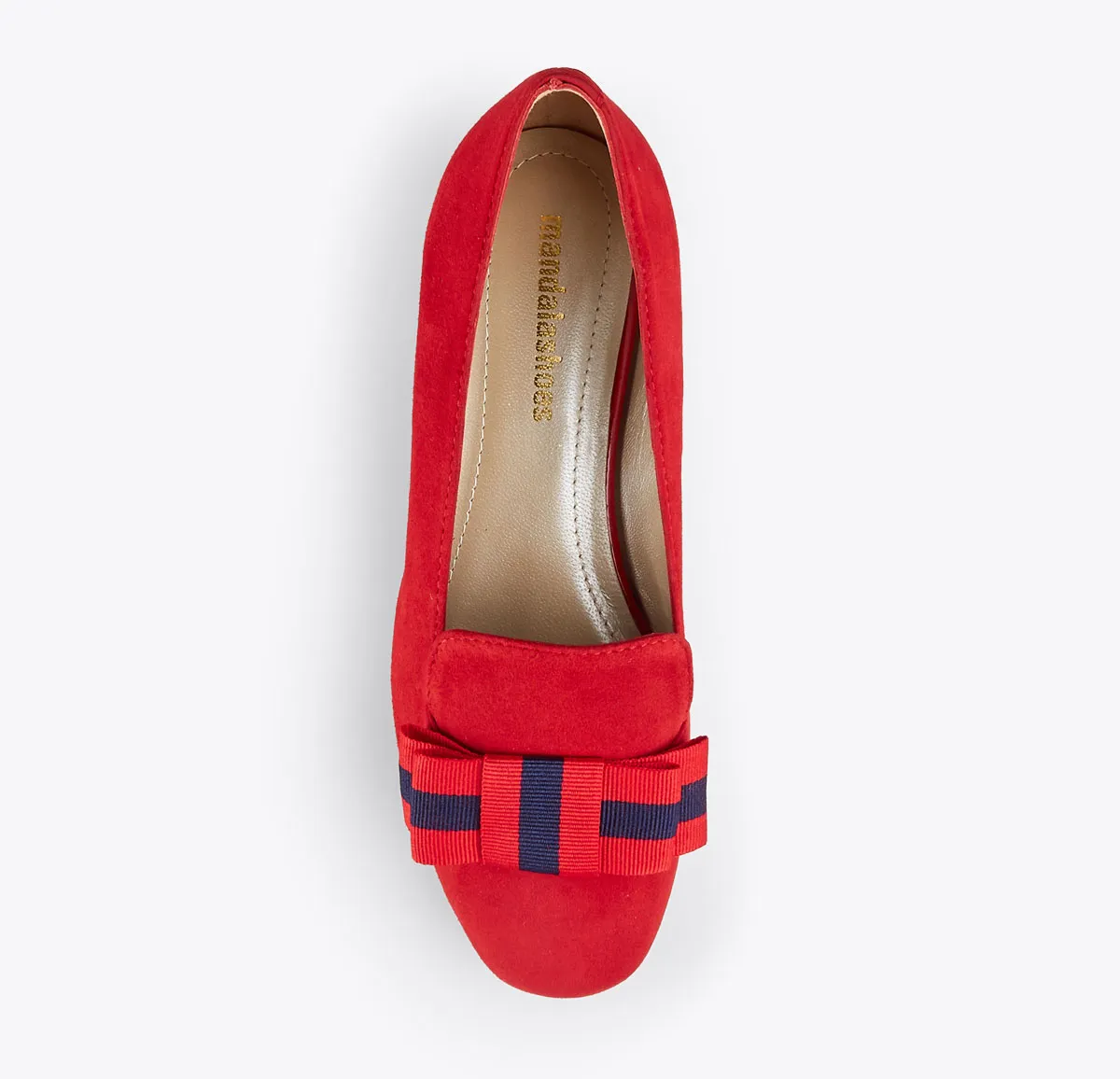 Mocasín con lazo