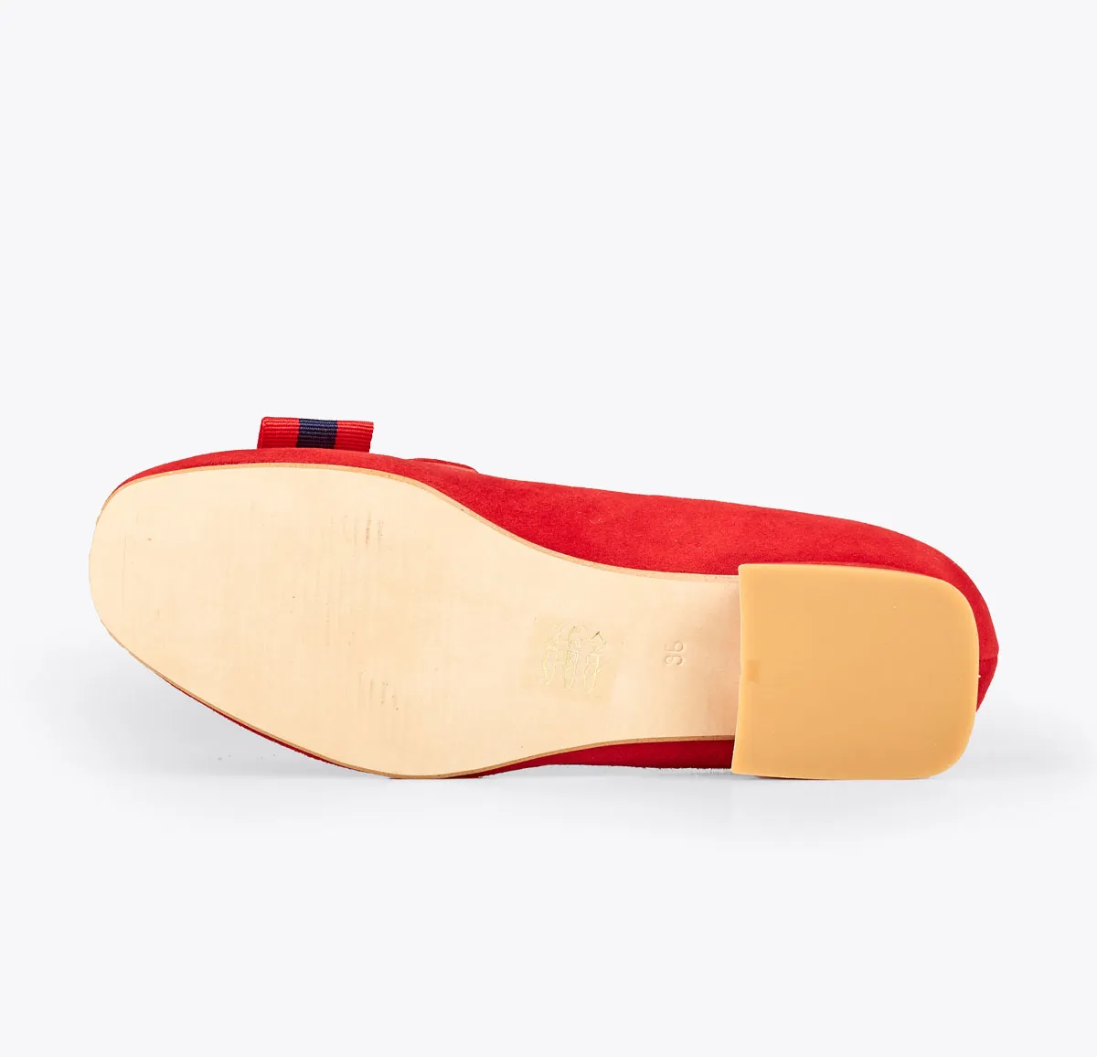 Mocasín con lazo