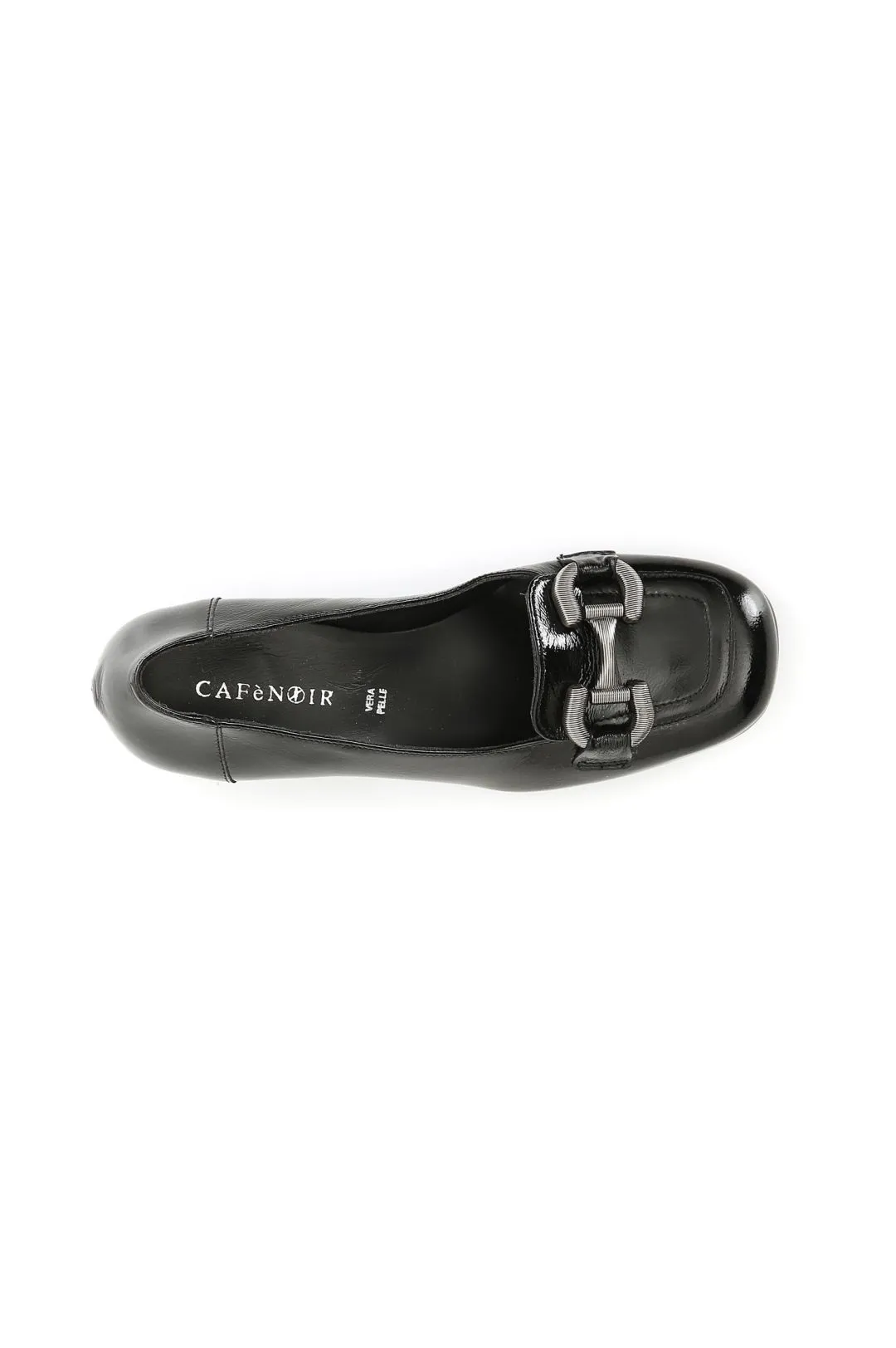 mocasín de charol con abrazadera black