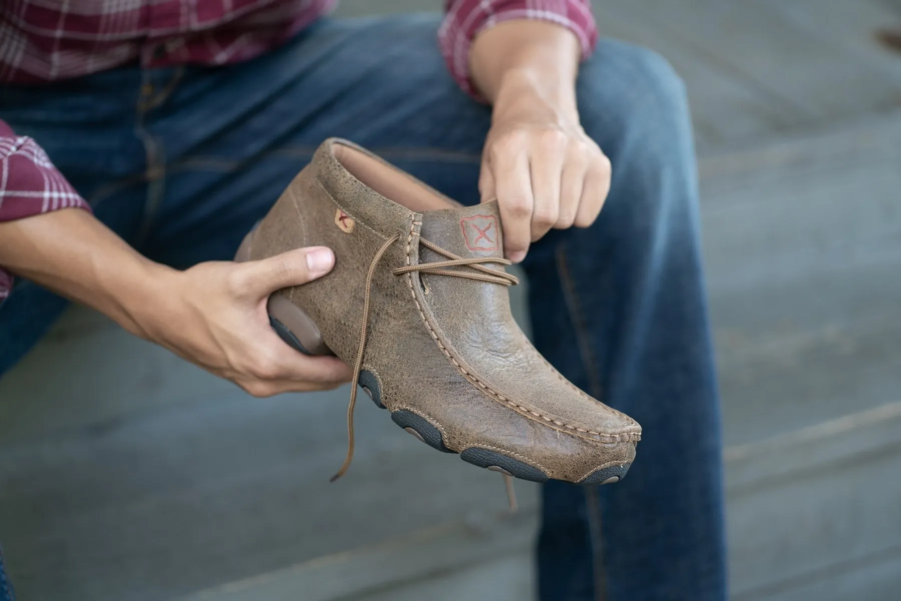 MOCASíN DE CONDUCCIóN ESTILO WESTERN CHUKKA TWISTED X ORIGINAL PARA HOMBRE