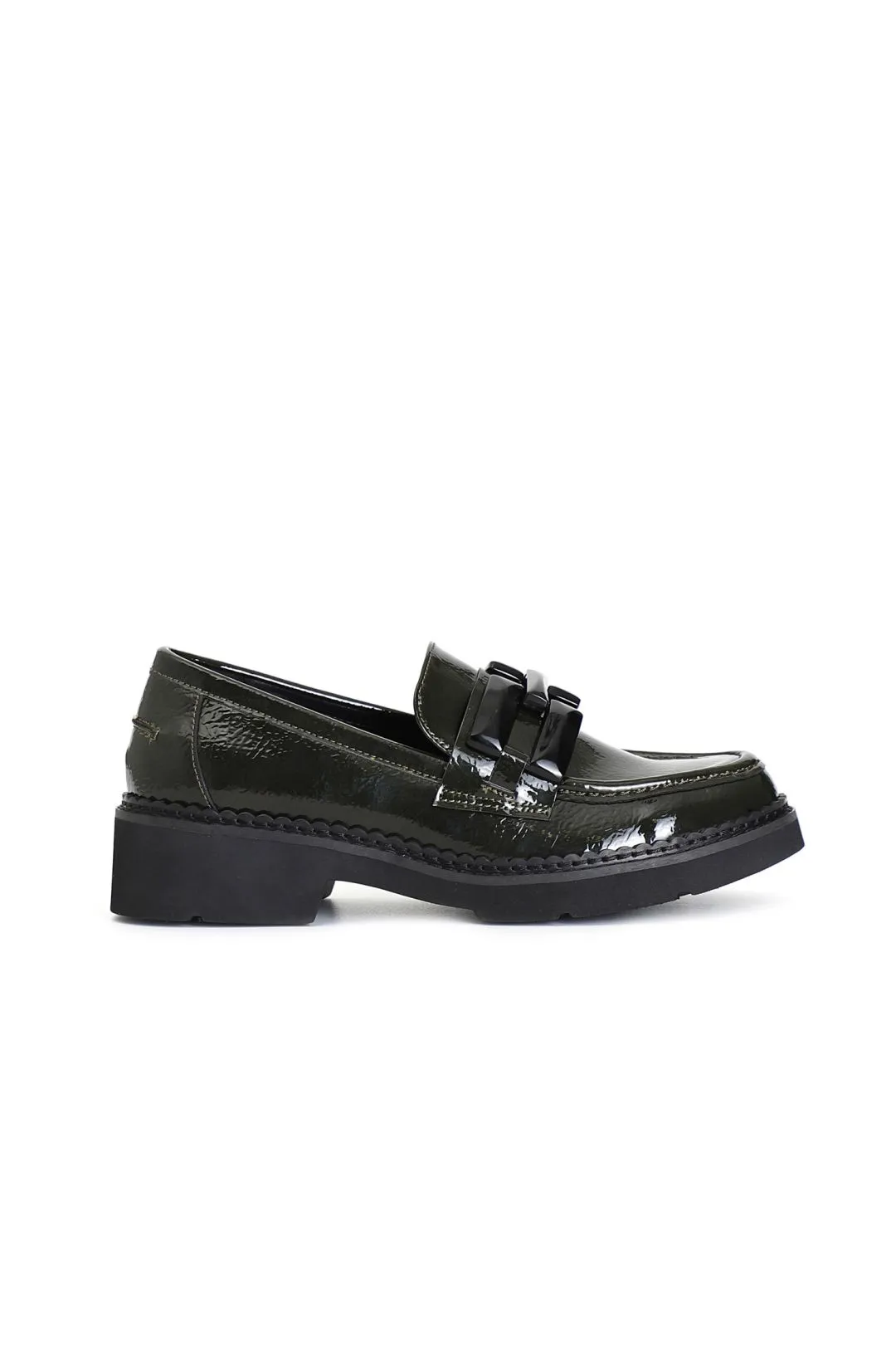mocasín de mujer con bocado de caballo. green