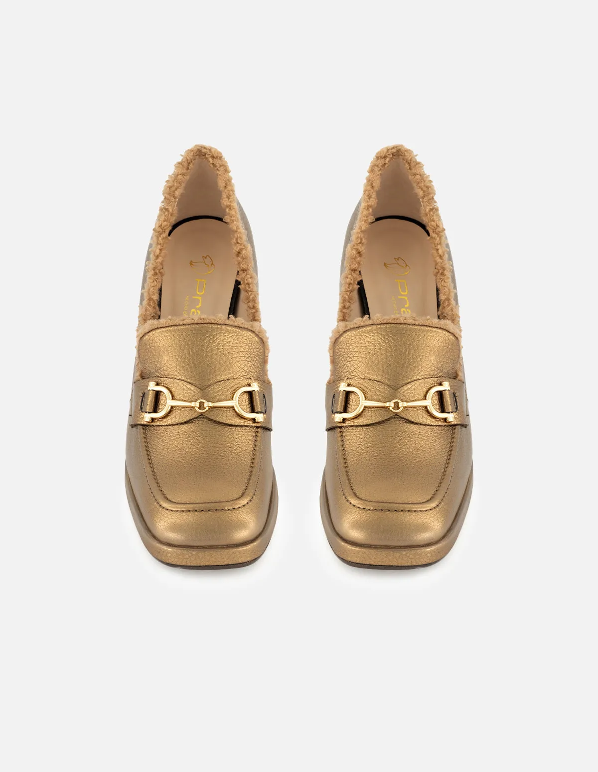 Mocasín de piel para mujer color dorado con tacón ancho