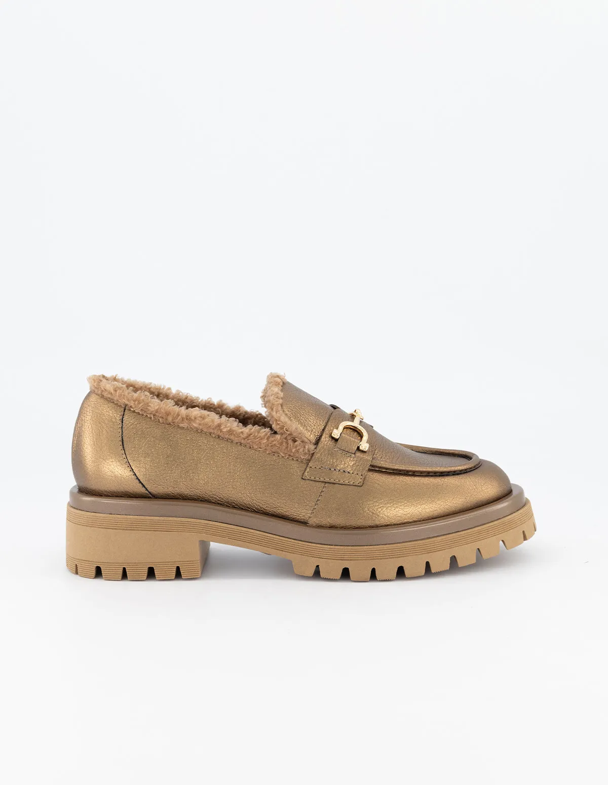 Mocasín de piel para mujer color dorado