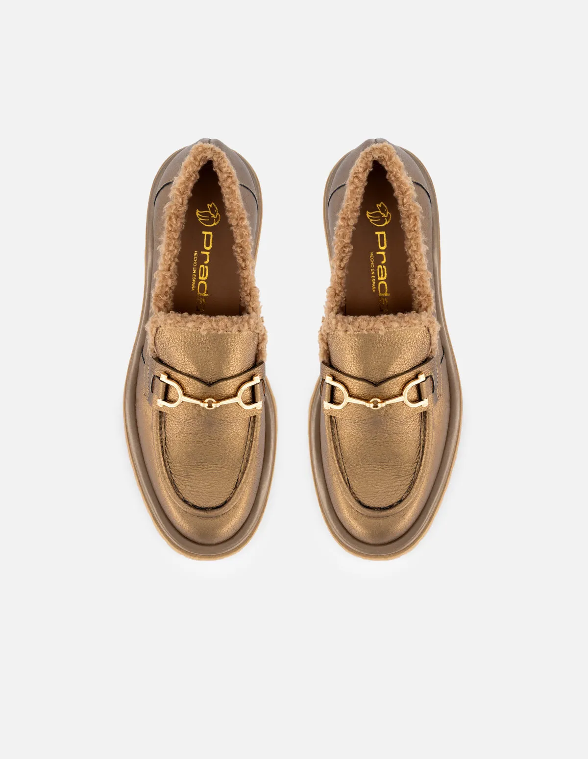 Mocasín de piel para mujer color dorado