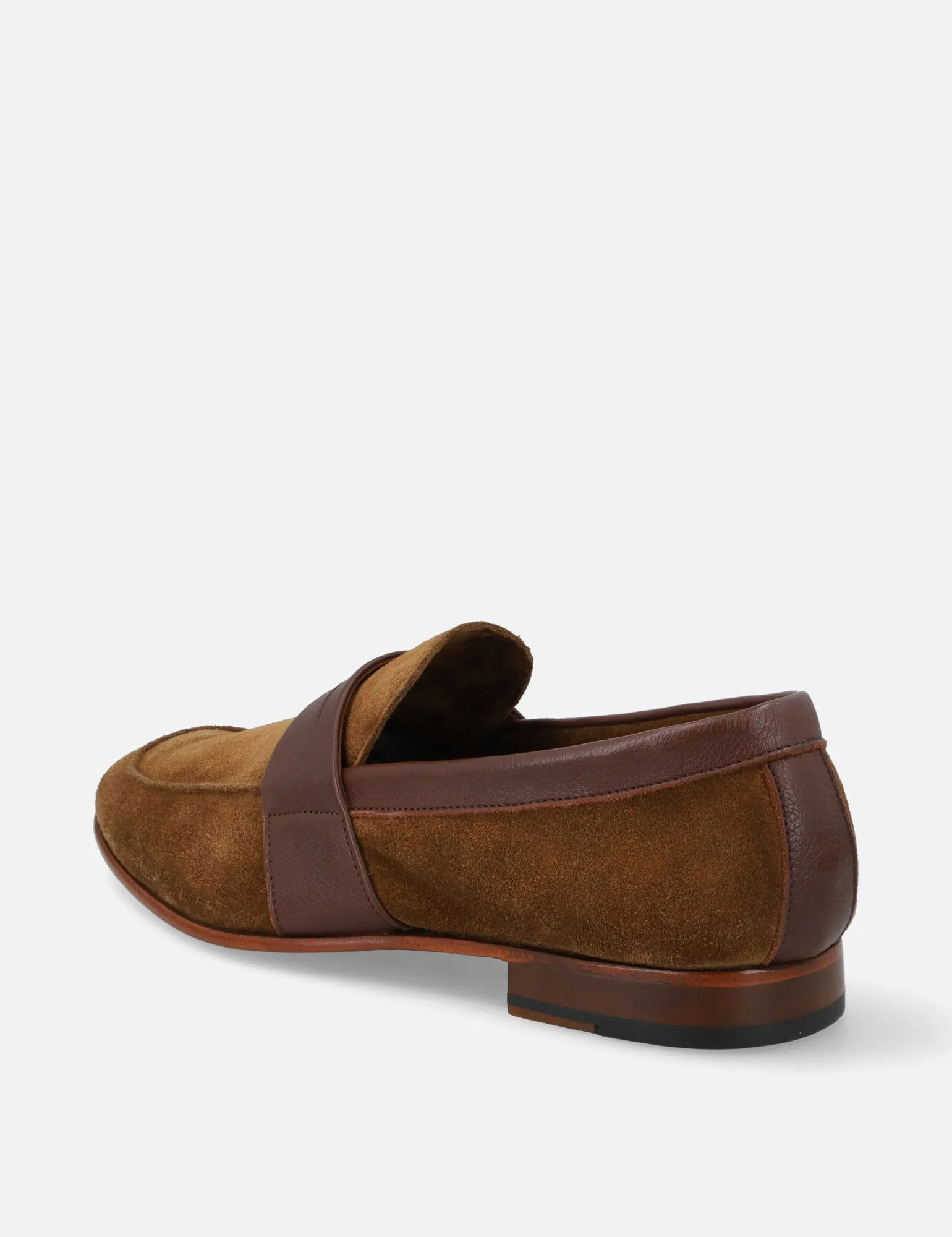 Mocasín en ante premium color kaki