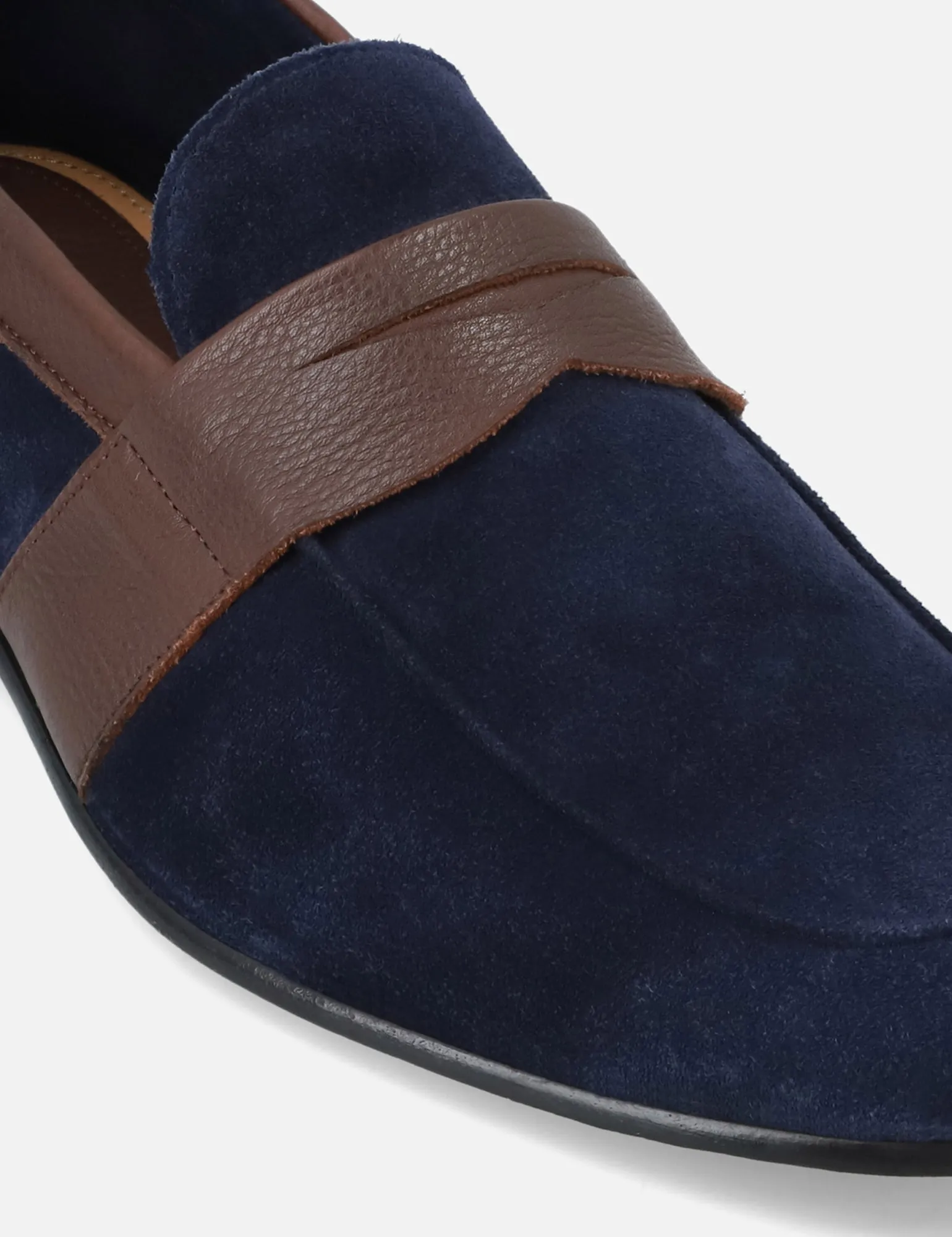 Mocasín en ante premium color marino