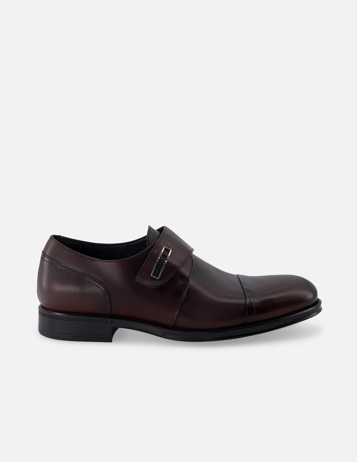 Monk de piel color vino con sombreados y velcro para hombre