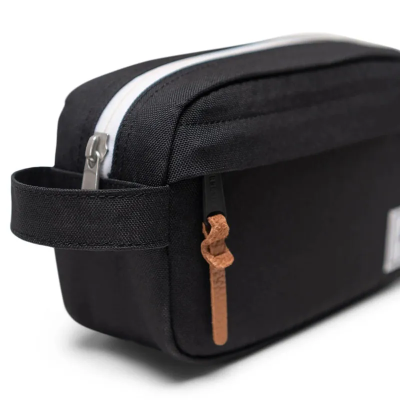 Neceser Herschel: Chapter Small Travel Kit (Black)