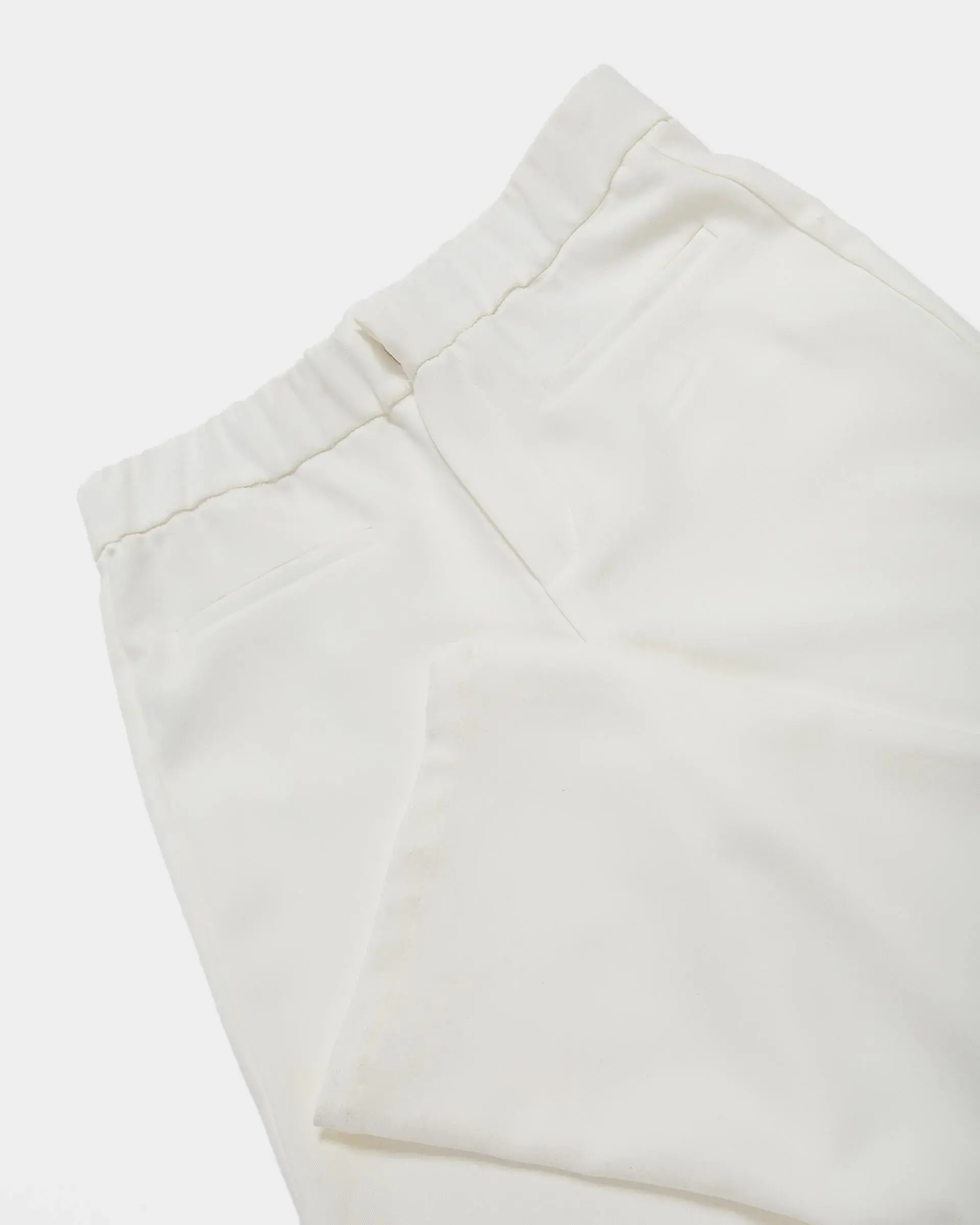 Pantalón bot cut