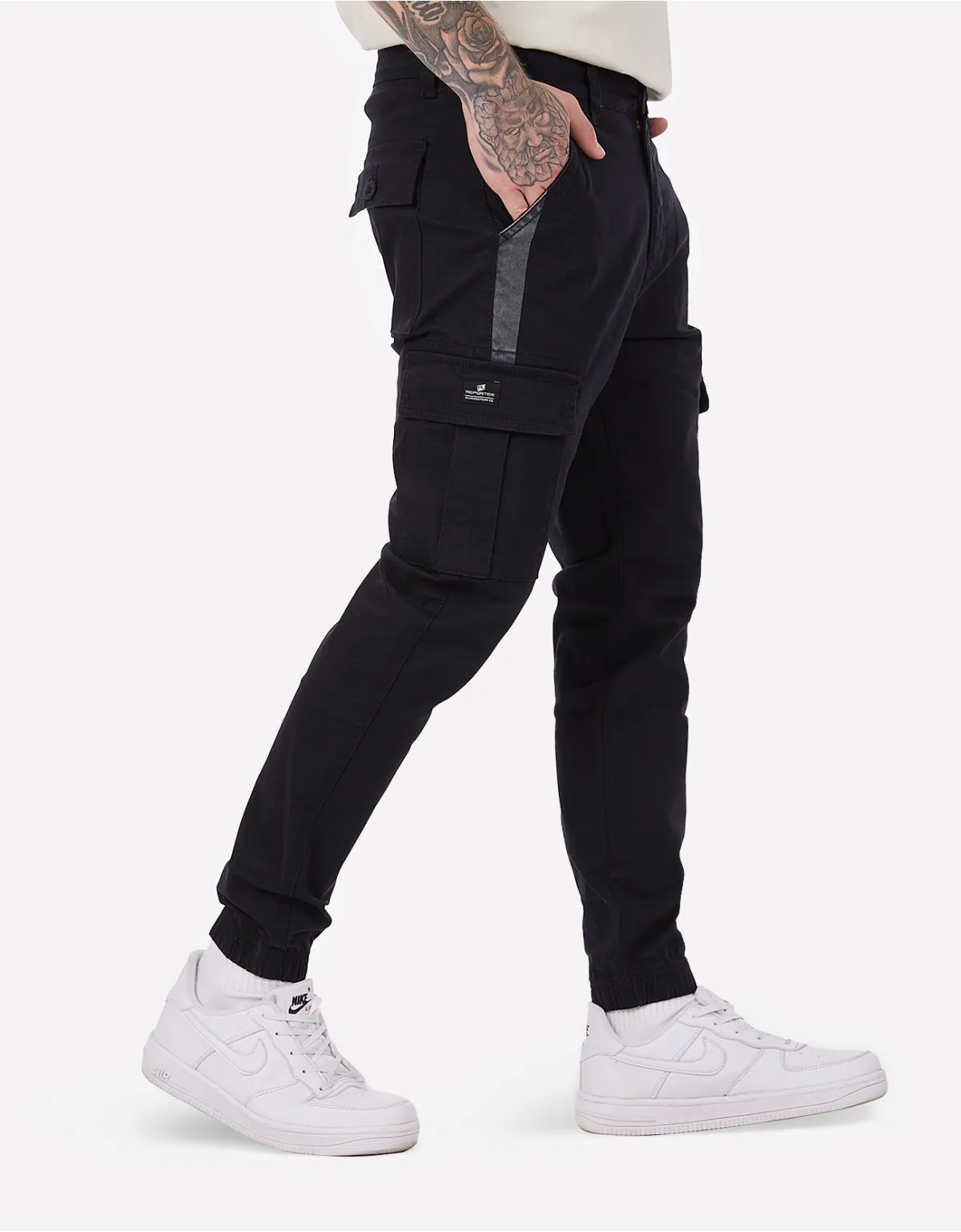Pantalón jogger negro