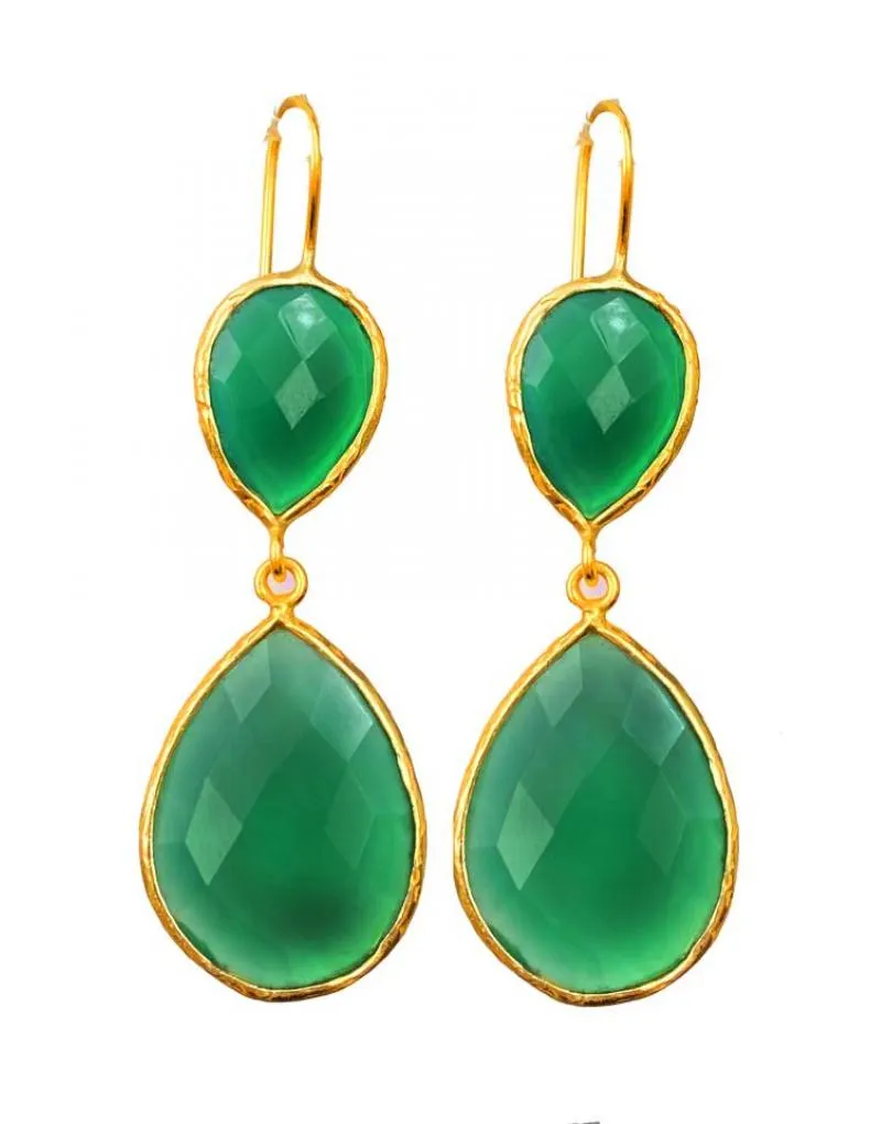 PENDIENTES LARGOS VERDES TONO ESMERALDA DE PIEDRA FACETADA