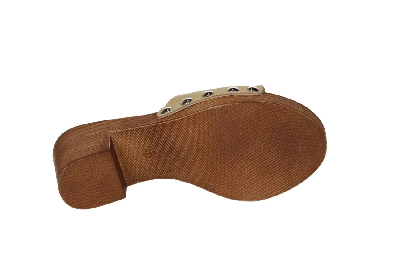 Pinky Nobuck Oro Lateral Tachas Tacon Alto