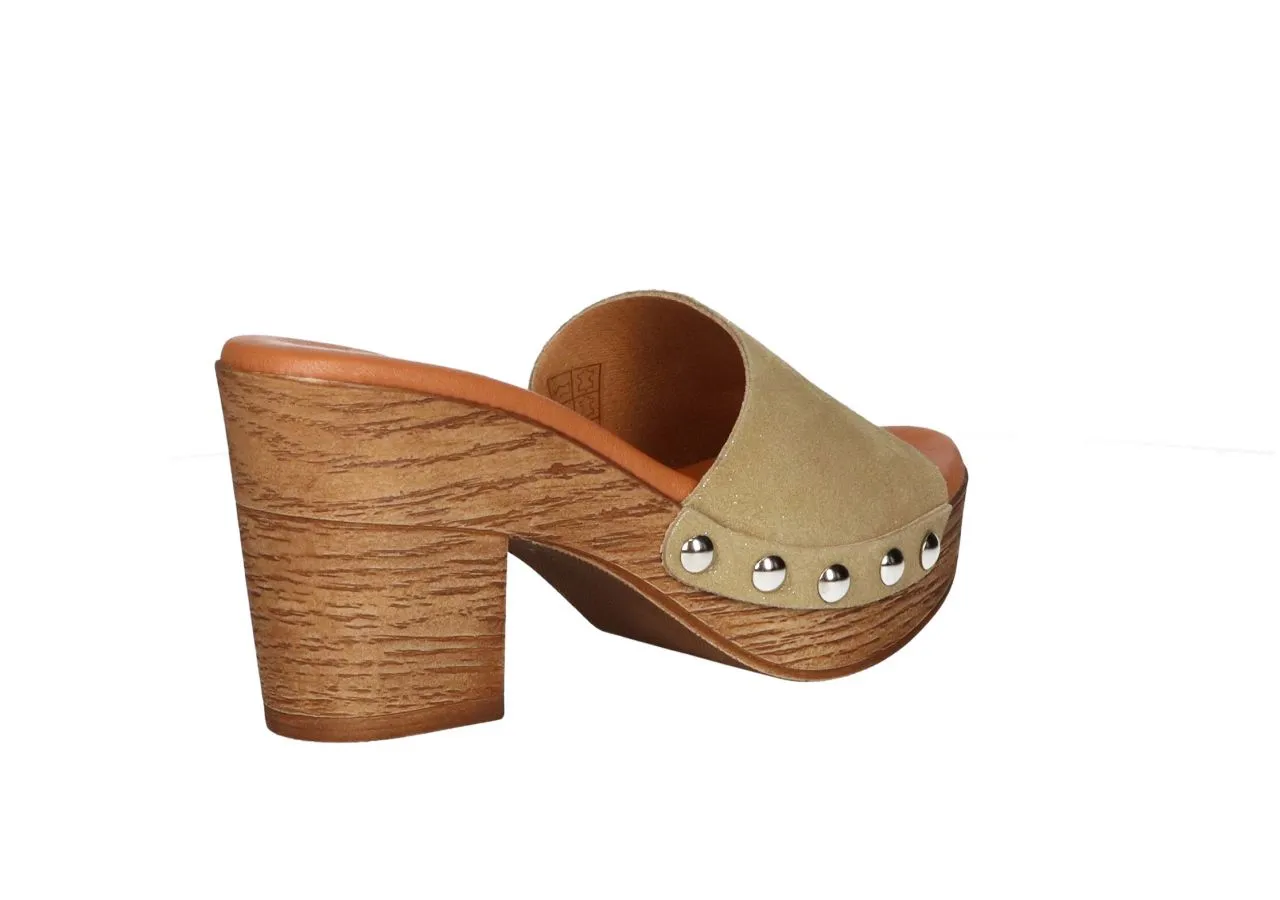 Pinky Nobuck Oro Lateral Tachas Tacon Alto