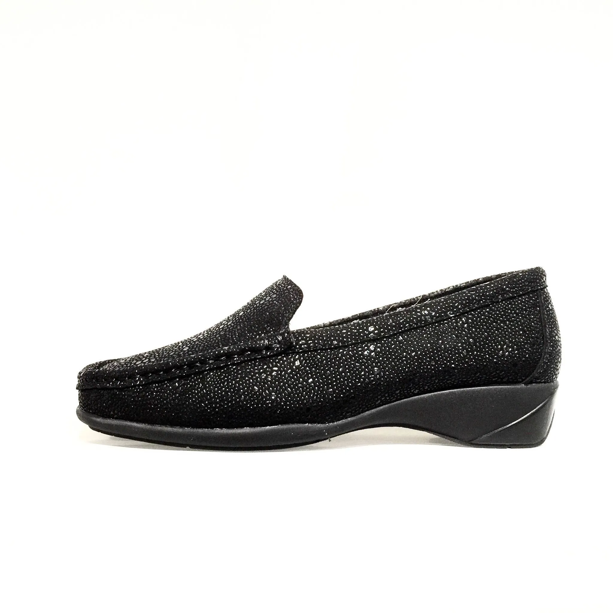 Pinoso’s Mocasín negro
