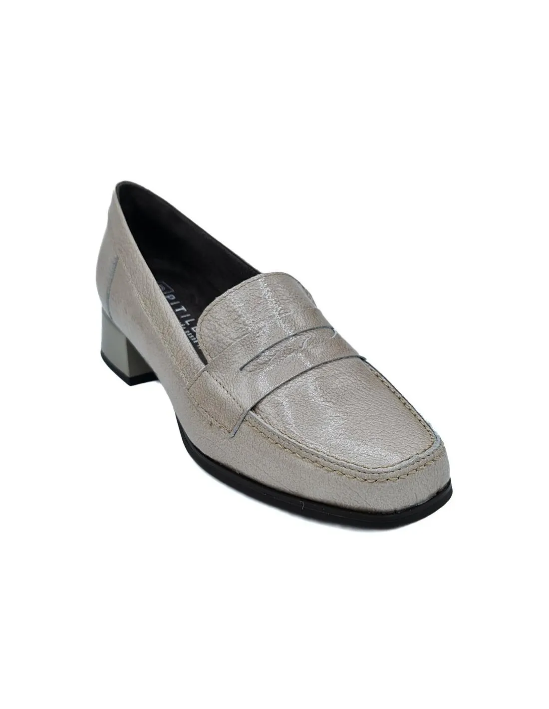PITILLOS MOCASÍN PIEL CHAROL 10110