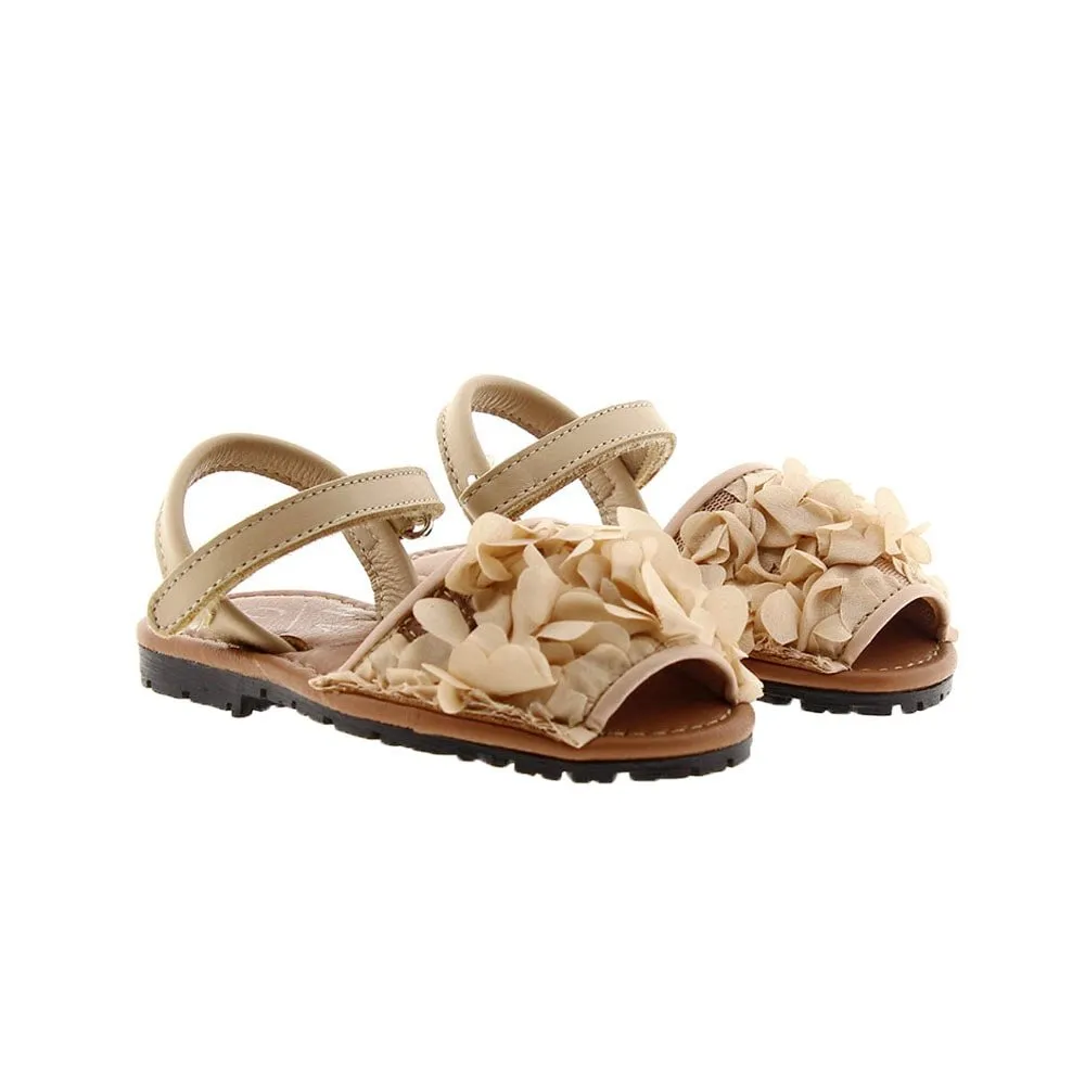 POPAMenorquina pétalos organza velcro Popa Boomerang Ogin
