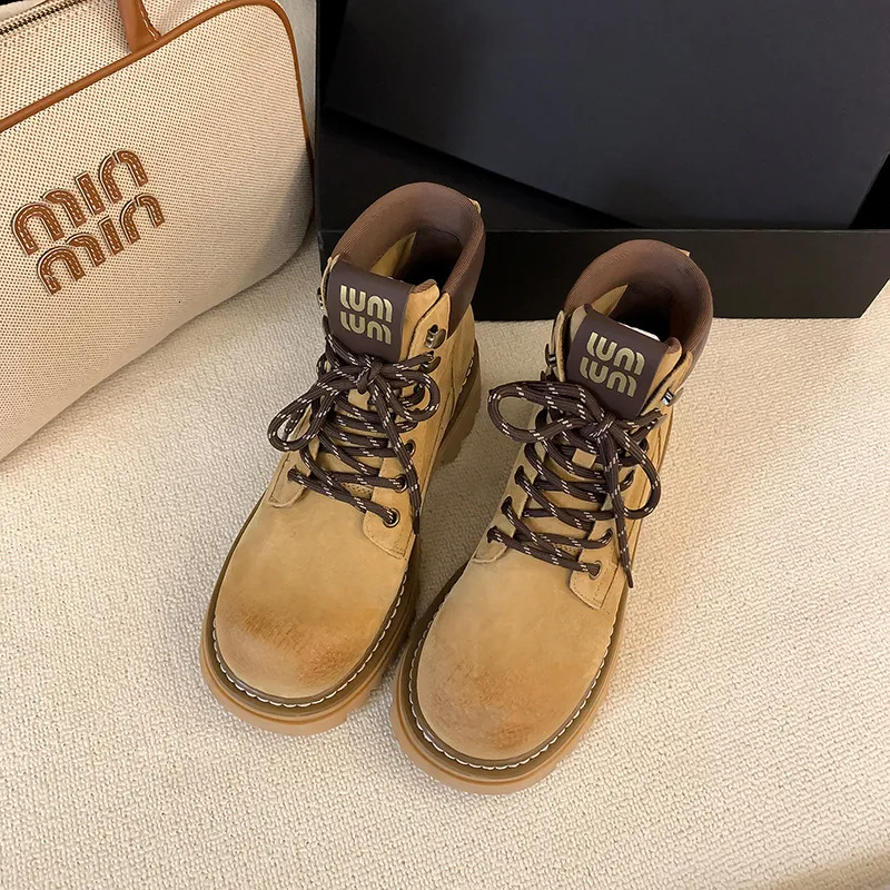 Real Leather Martin for Women 2024 Autumn New Style Soled Lace Soled Showking Outdoor Anti Slipwear Boots Short, botas amarillas