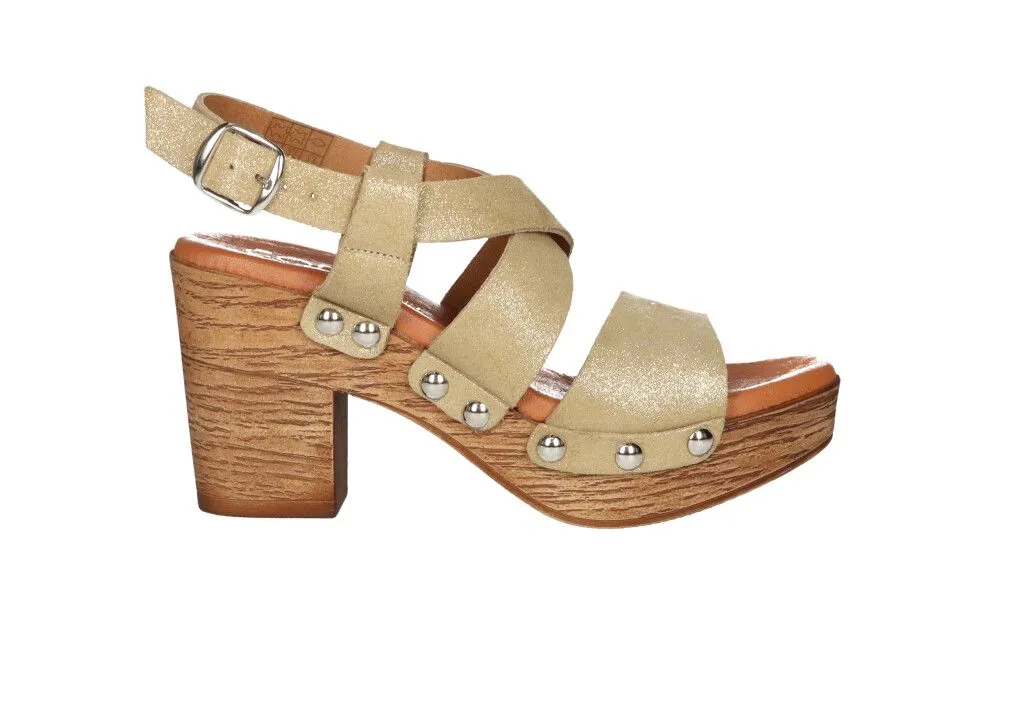 Sandalia Nobuck Oro Empeine Tiras Cruzadas