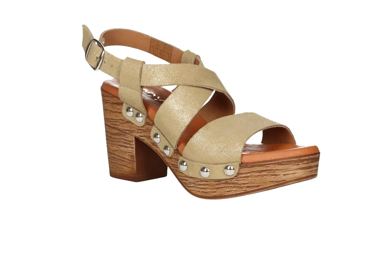 Sandalia Nobuck Oro Empeine Tiras Cruzadas