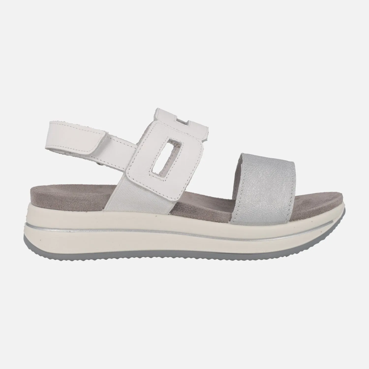 Sandalias de piel combinadas con cierre de velcro